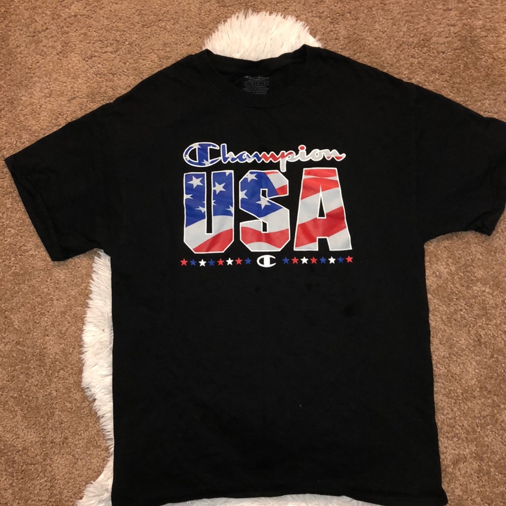 Champion graphic tee!!